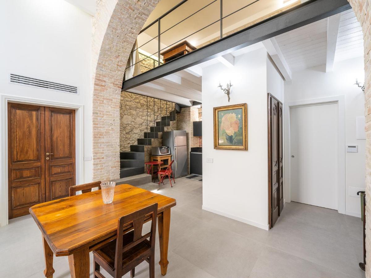 Massimo Boutique Apartment กาญารี ภายนอก รูปภาพ