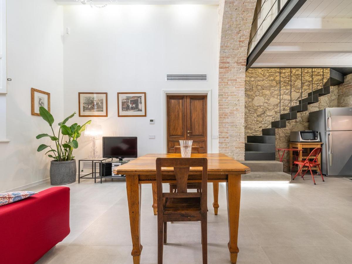 Massimo Boutique Apartment กาญารี ภายนอก รูปภาพ