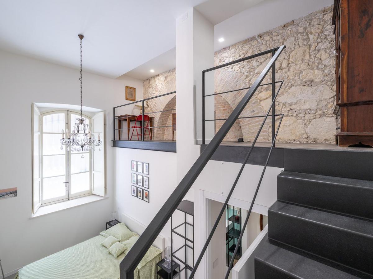 Massimo Boutique Apartment กาญารี ภายนอก รูปภาพ
